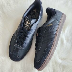 NWT Adidas Samba OG Black Crystal Sand Sneakers